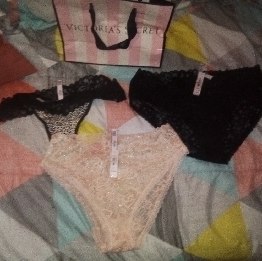 3 women's Victoria's secret panties